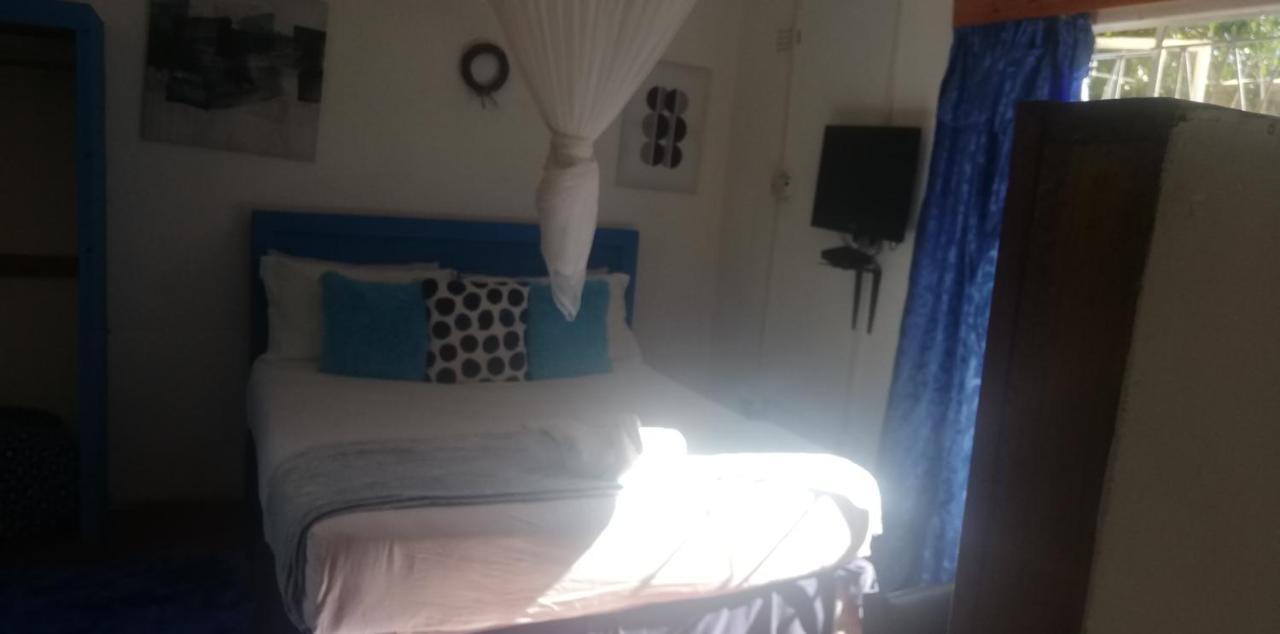 Savanna Bulawayo Luaran gambar